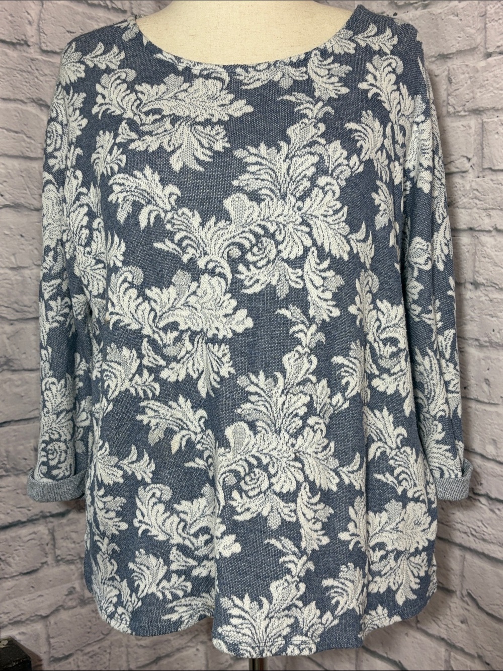 Chico's Blue & White Soft Cozy Floral Jacquard Style Boatneck Sweater XL/12